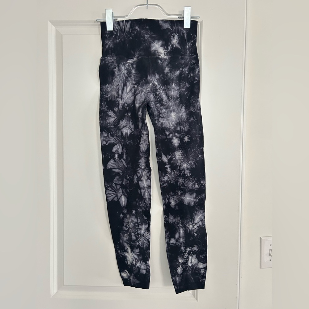 FP Movement high rise Good Karma Leggings - Picture 3 of 4